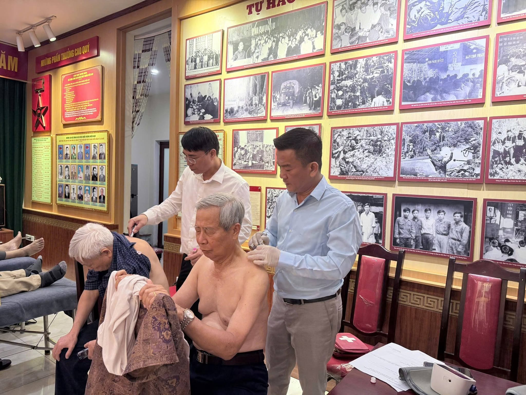 Ứng Dụng Y Dịch & Năng Lượng Sinh Học: Nâng Cao Sức Khỏe Cho Cựu Sĩ Quan Công An Chi Viện Miền Nam