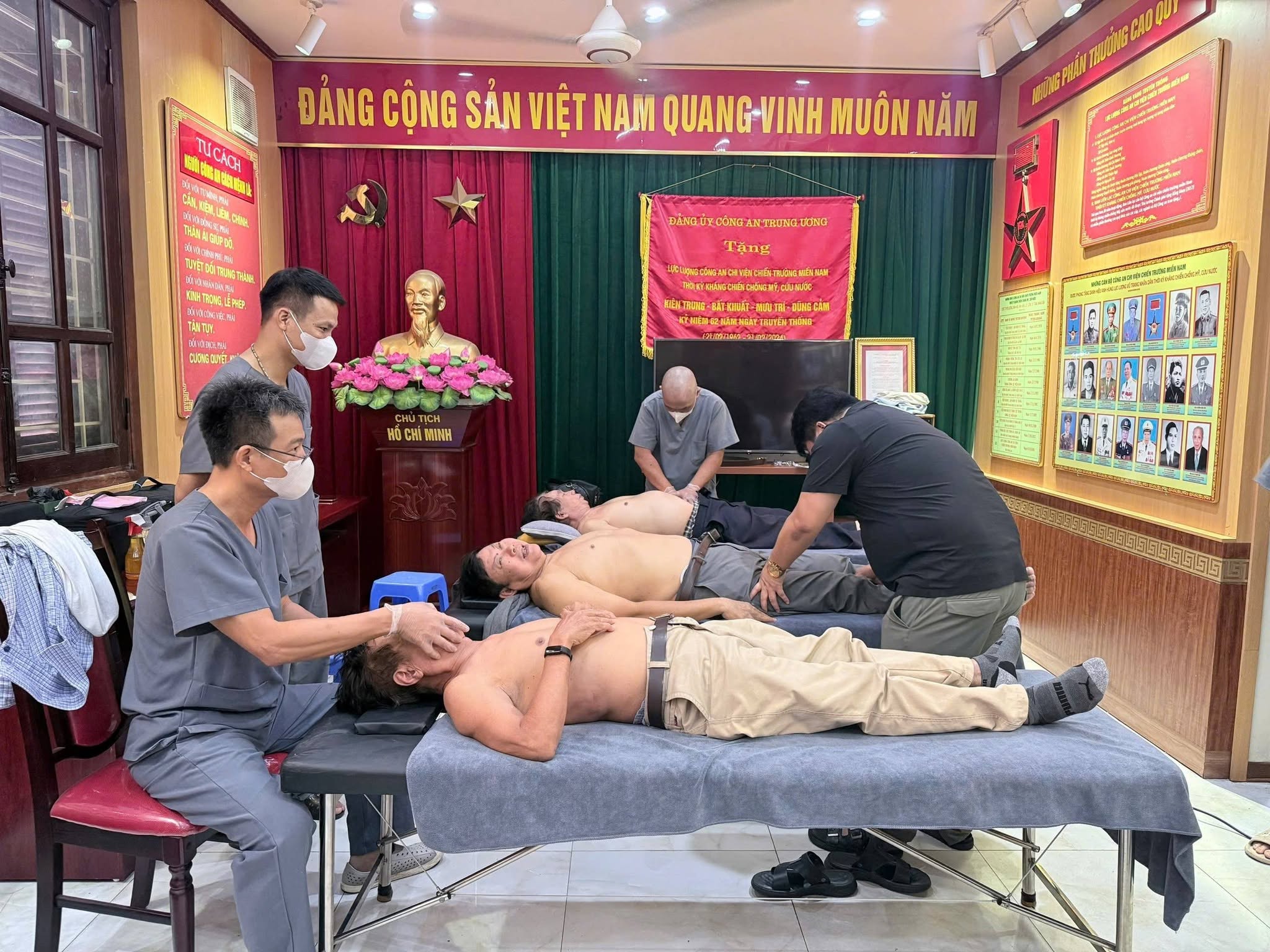 Hoạt động chăm sóc sức khỏe cộng đồng đầy ý nghĩa